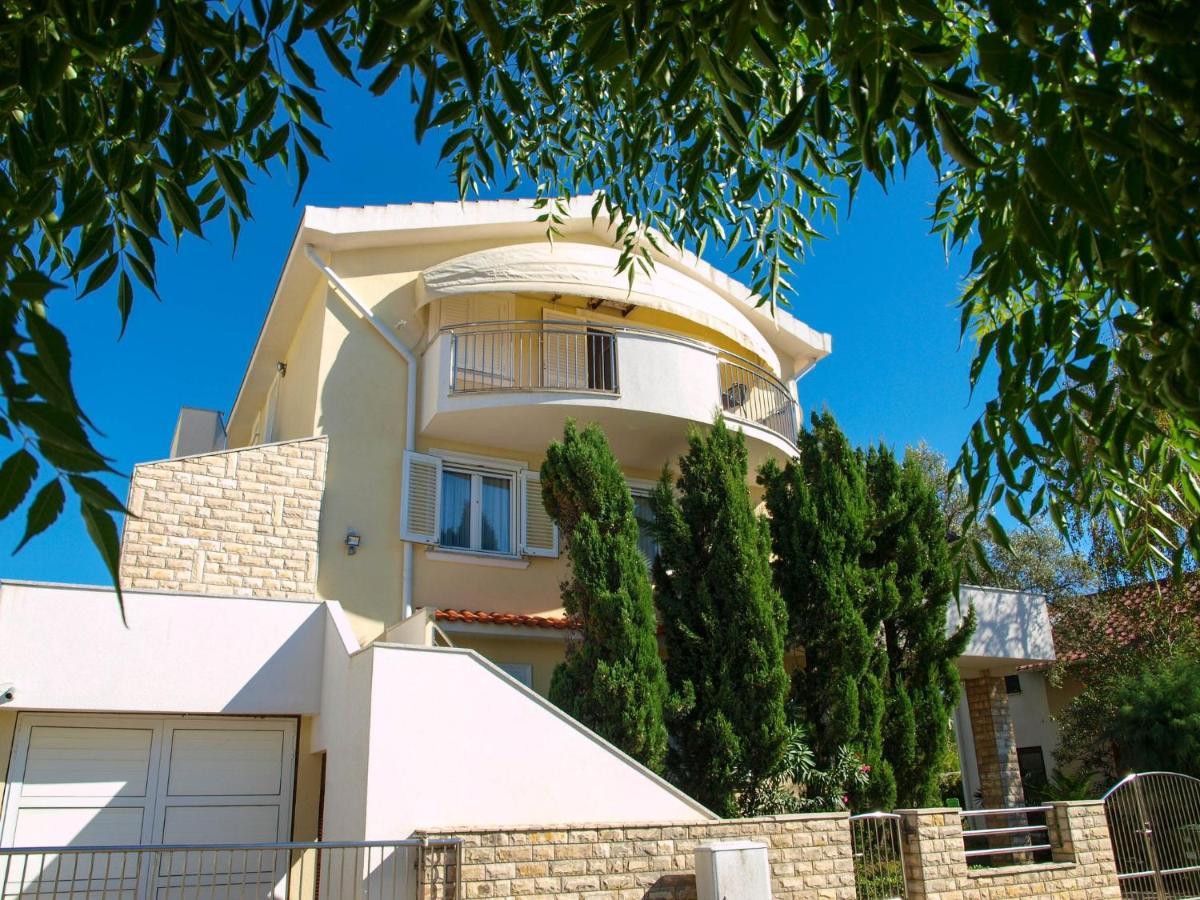 Kristi Apartment Complex Near The Sandy Beach - By Ta Leut Agency Privlaka  Zewnętrze zdjęcie