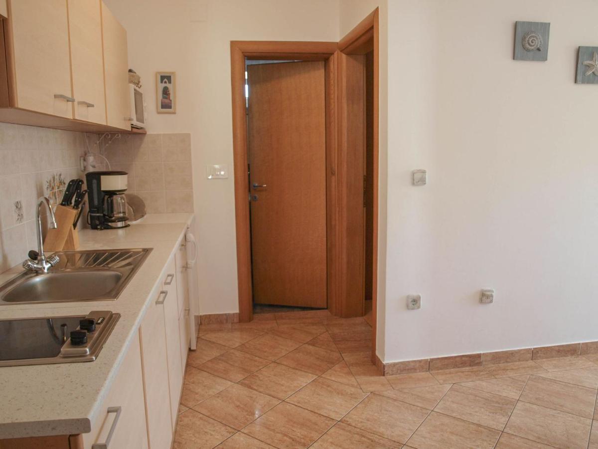 Kristi Apartment Complex Near The Sandy Beach - By Ta Leut Agency Privlaka  Zewnętrze zdjęcie