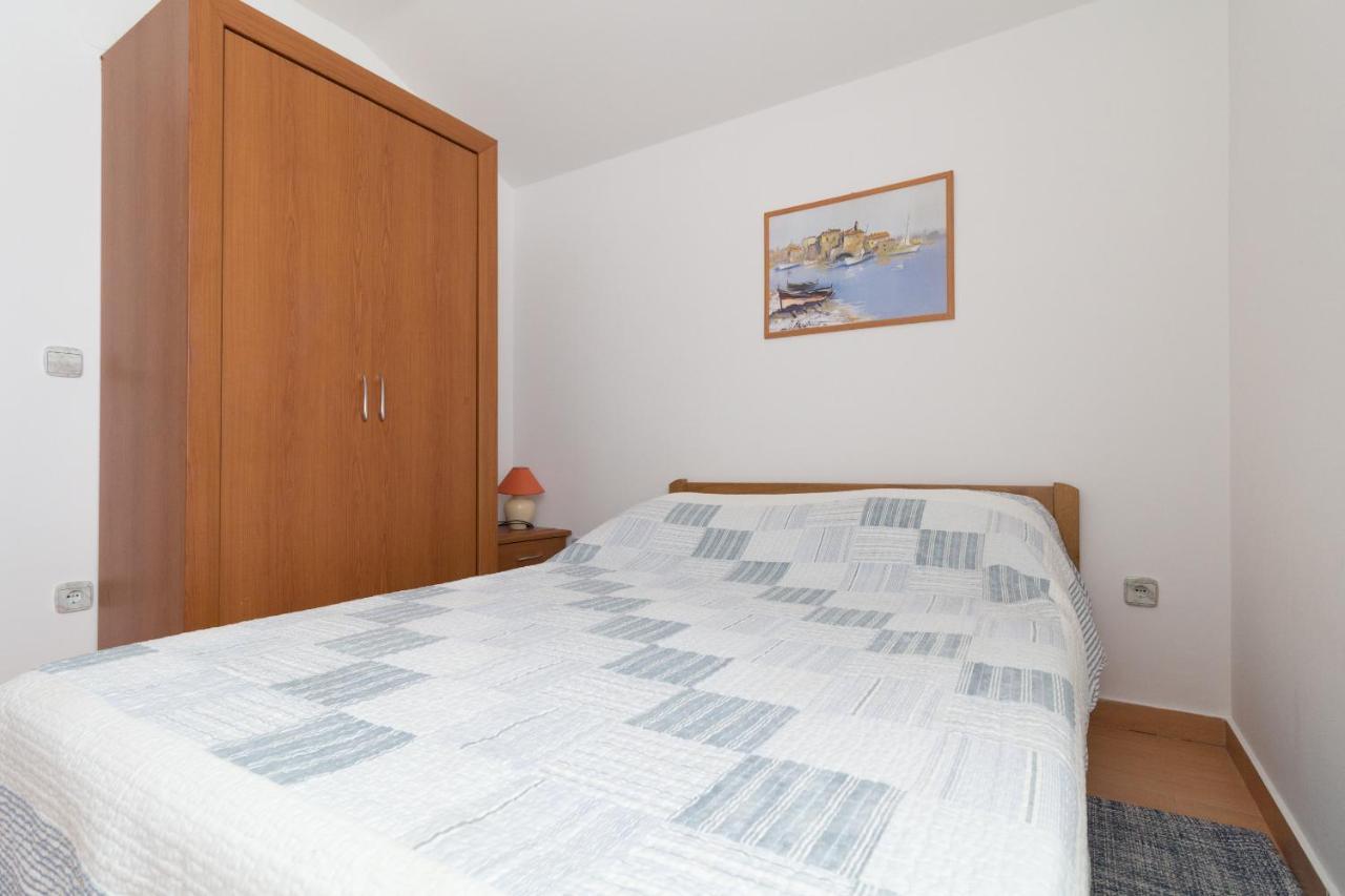Kristi Apartment Complex Near The Sandy Beach - By Ta Leut Agency Privlaka  Zewnętrze zdjęcie